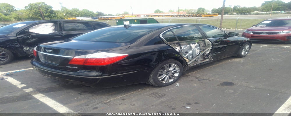 KMHGC4DE4BU140465 2011 HYUNDAI GENESIS photo no. 4