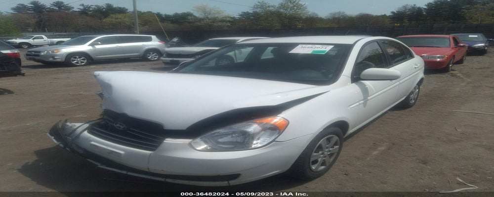 KMHCN4AC2BU608950 2011 HYUNDAI ACCENT photo no. 2