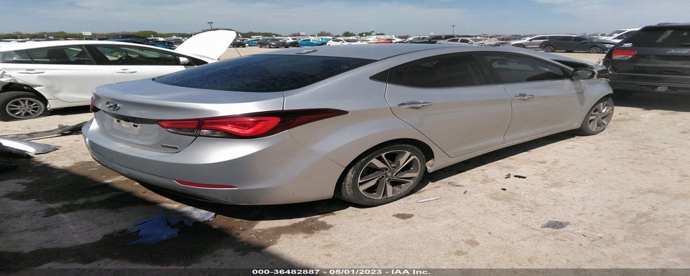 5NPDH4AE9FH608610 2015 HYUNDAI ELANTRA photo no. 4