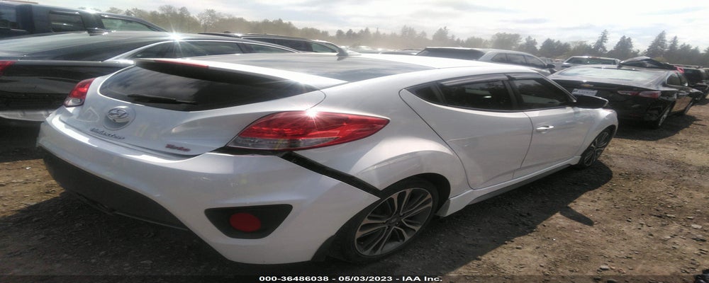 KMHTC6AE8GU294215 2016 HYUNDAI VELOSTER photo no. 4