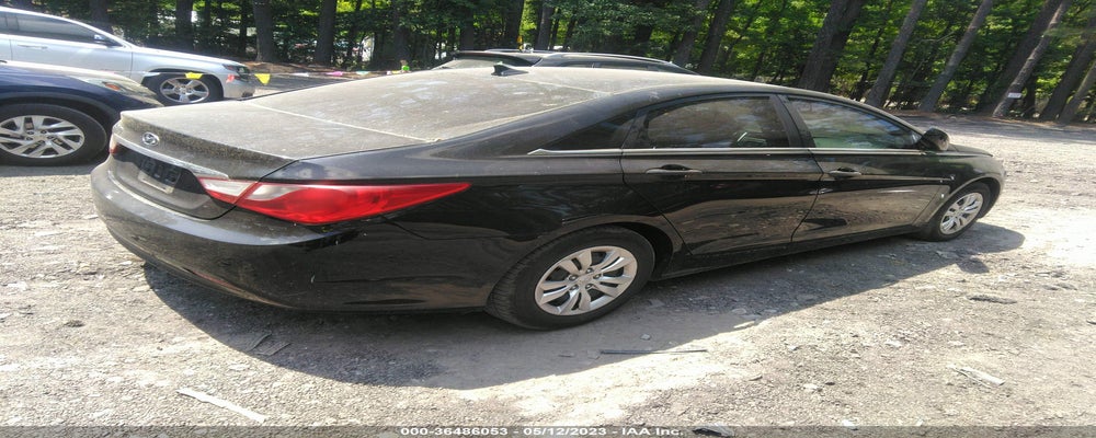 5NPEB4AC7BH212545 2011 HYUNDAI SONATA photo no. 4