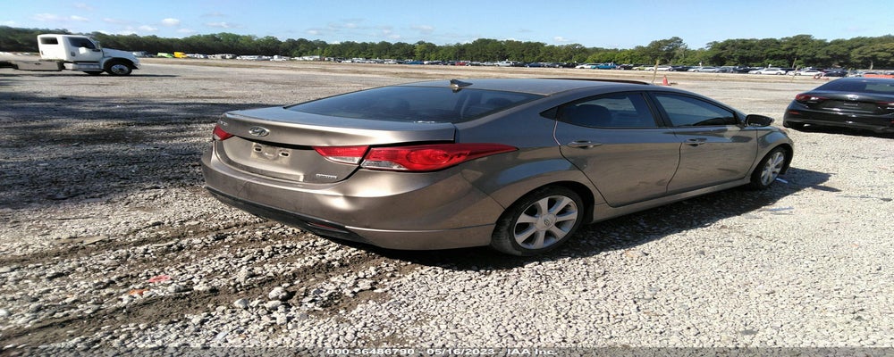5NPDH4AE3DH265385 2013 HYUNDAI ELANTRA photo no. 4