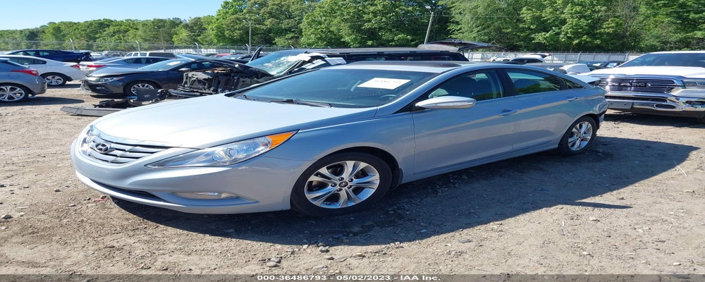 5NPEC4AC4DH689918 2013 HYUNDAI SONATA photo no. 2