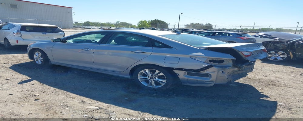 5NPEC4AC4DH689918 2013 HYUNDAI SONATA photo no. 3