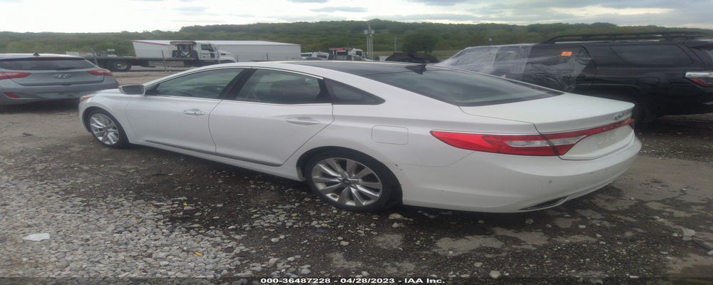 KMHFH4JG0DA260481 2013 HYUNDAI AZERA photo no. 3