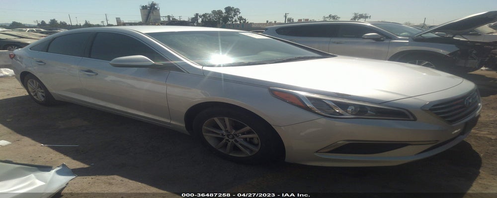 5NPE24AF0HH585767 2017 HYUNDAI SONATA photo no. 7