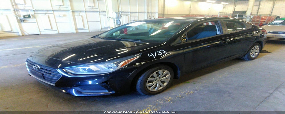 3KPC24A30JE025576 2018 HYUNDAI ACCENT photo no. 2