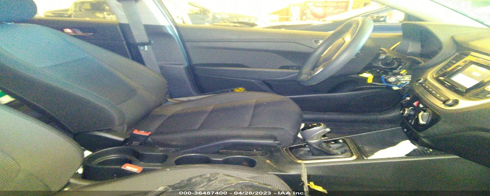 3KPC24A30JE025576 2018 HYUNDAI ACCENT photo no. 5