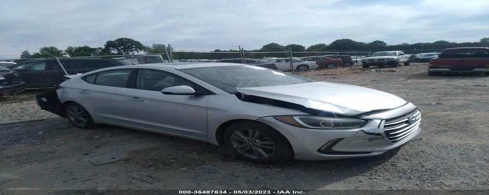 5NPD84LF9JH241061 2018 HYUNDAI ELANTRA photo no. 9