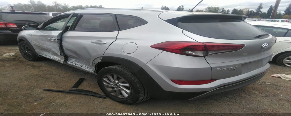 KM8J3CA28HU300446 2017 HYUNDAI TUCSON photo no. 3