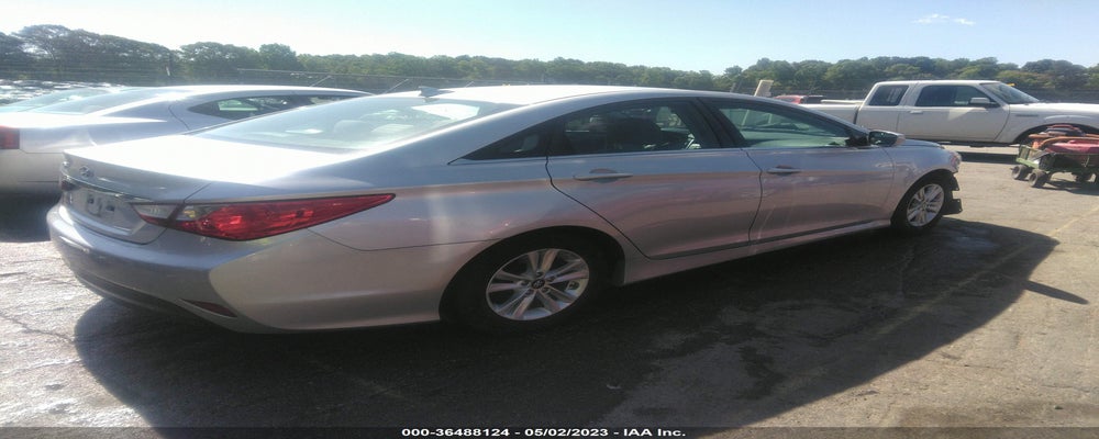 5NPEB4AC0EH850124 2014 HYUNDAI SONATA photo no. 4
