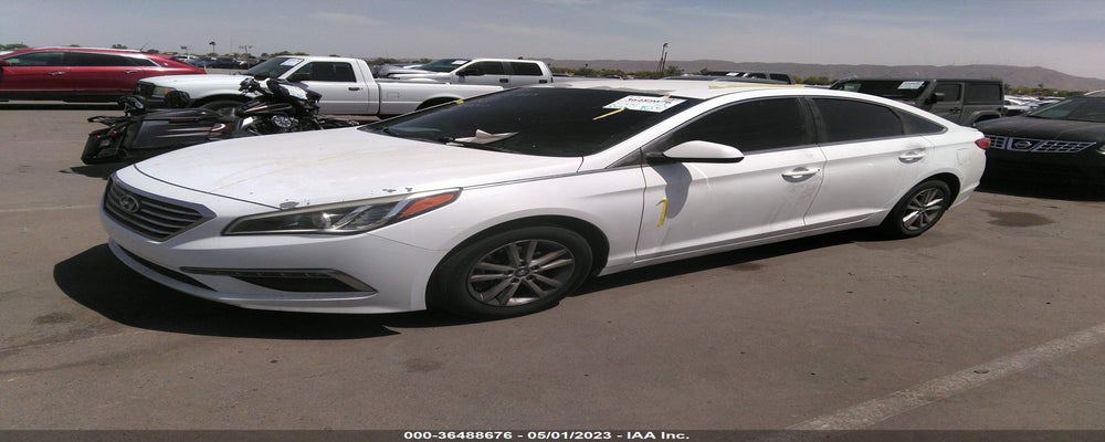 5NPE24AF9FH156527 2015 HYUNDAI SONATA photo no. 2
