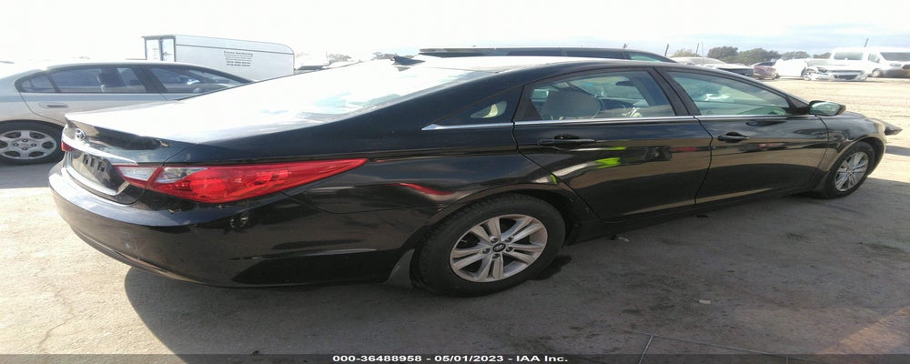 5NPEB4AC7CH372880 2012 HYUNDAI SONATA photo no. 4