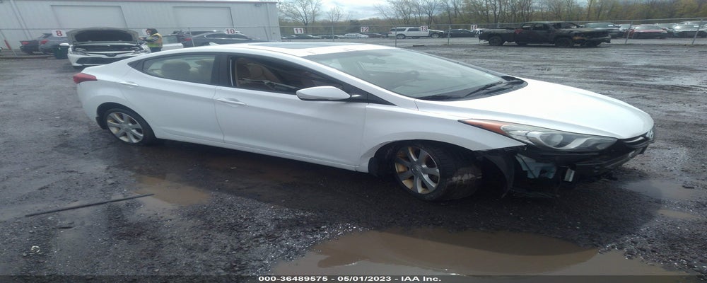 5NPDH4AEXDH342463 2013 HYUNDAI ELANTRA photo no. 13