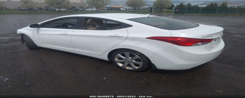 5NPDH4AEXDH342463 2013 HYUNDAI ELANTRA photo no. 3