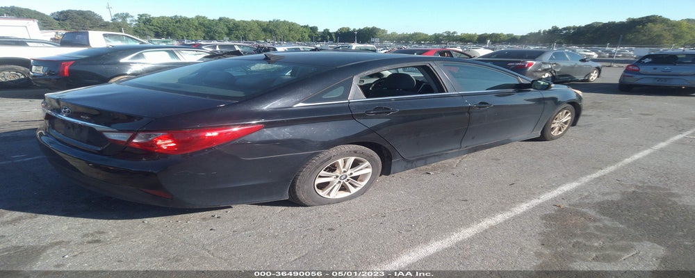 5NPEB4AC8EH826203 2014 HYUNDAI SONATA photo no. 4