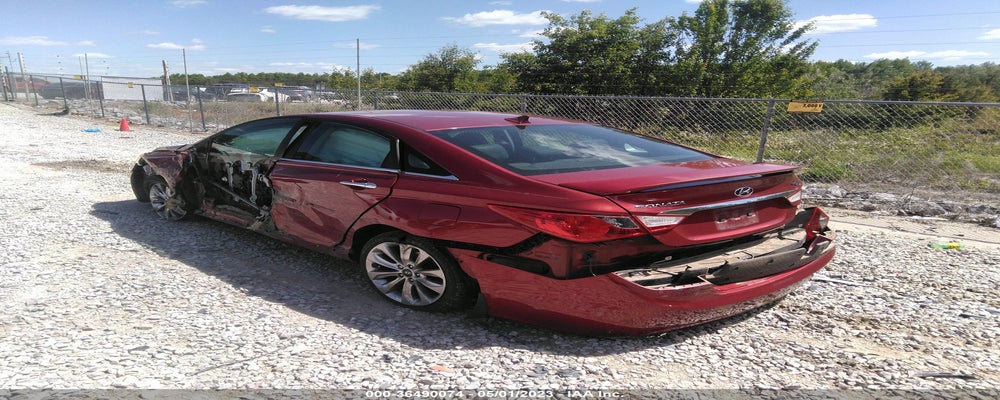 5NPEC4AC4BH259884 2011 HYUNDAI SONATA photo no. 3