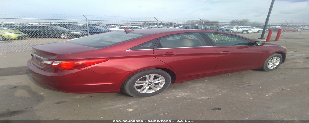 5NPEB4AC5BH254308 2011 HYUNDAI SONATA photo no. 4