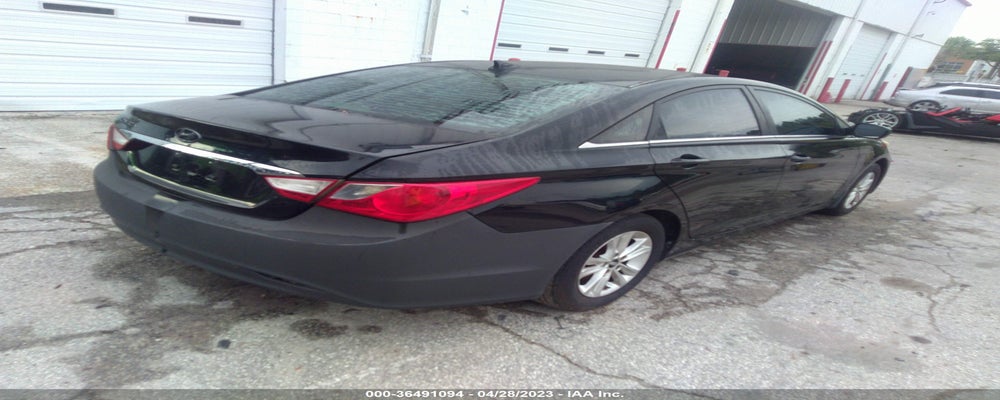 5NPEB4AC0DH779537 2013 HYUNDAI SONATA photo no. 4