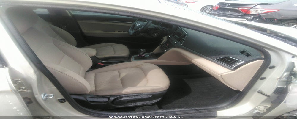 KMHD74LF7HU087268 2017 HYUNDAI ELANTRA photo no. 5
