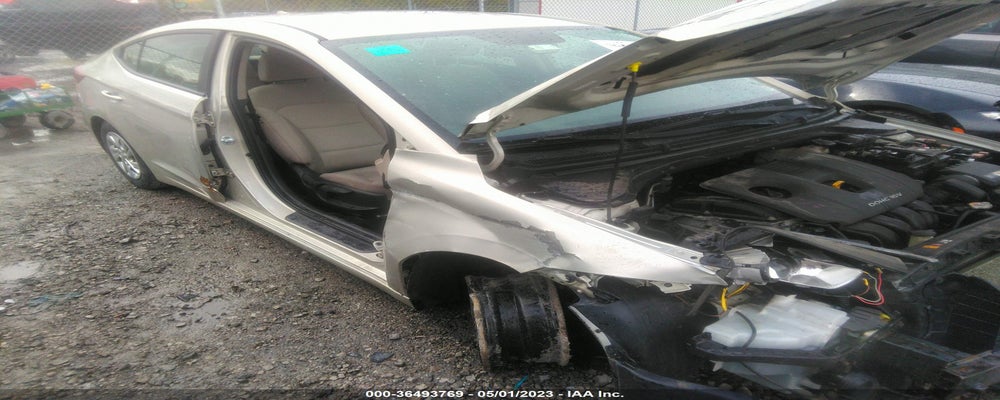 KMHD74LF7HU087268 2017 HYUNDAI ELANTRA photo no. 6