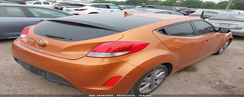 KMHTC6AD1GU281913 2016 HYUNDAI VELOSTER photo no. 4