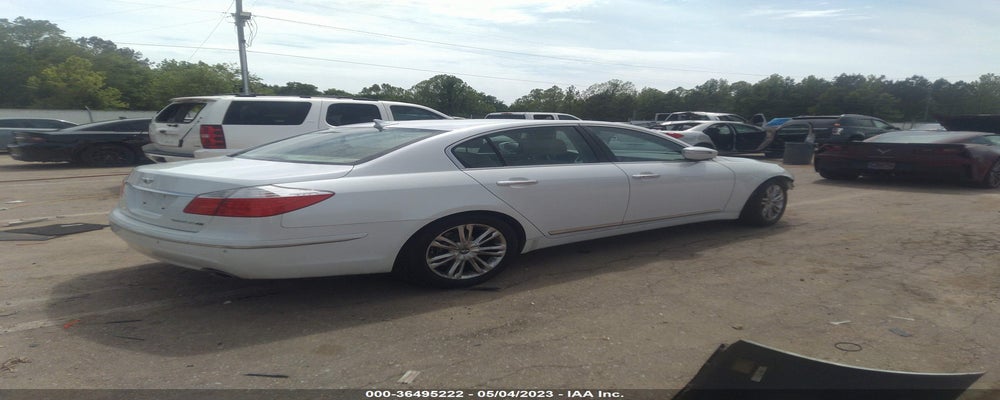 KMHGC4DF2BU121700 2011 HYUNDAI GENESIS photo no. 4