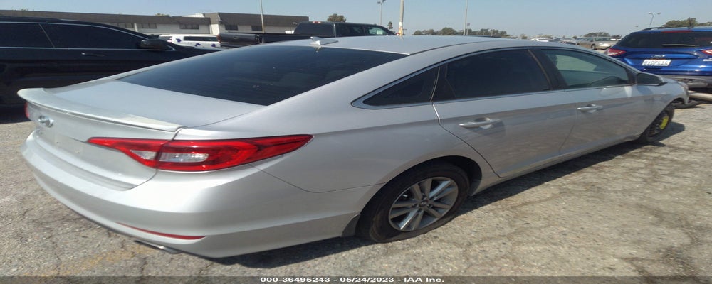 5NPE24AF5FH163667 2015 HYUNDAI SONATA photo no. 4