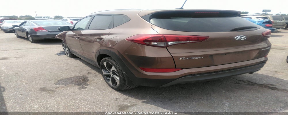 KM8J33A25GU095375 2016 HYUNDAI TUCSON photo no. 3