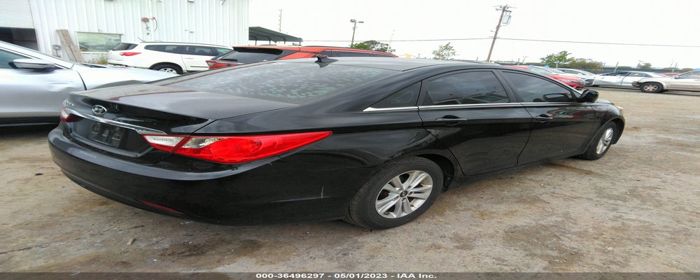 5NPEB4AC8DH801395 2013 HYUNDAI SONATA photo no. 4