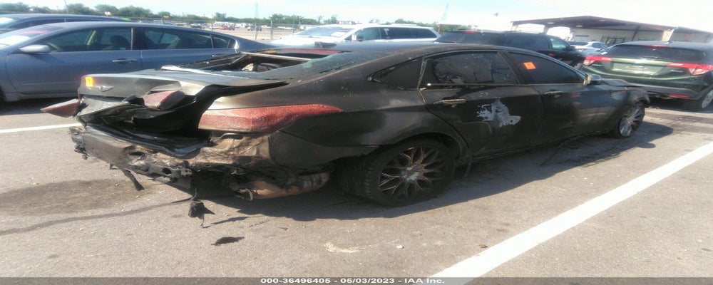 KMHGN4JE9FU016342 2015 HYUNDAI GENESIS photo no. 4
