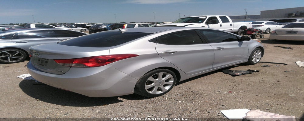 KMHDH4AE7DU866588 2013 HYUNDAI ELANTRA photo no. 4