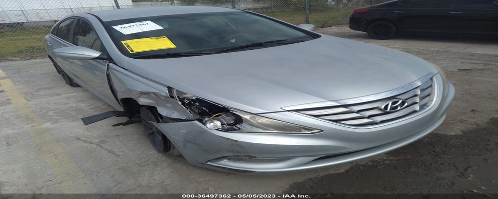 5NPEC4AC6BH255593 2011 HYUNDAI SONATA photo no. 6