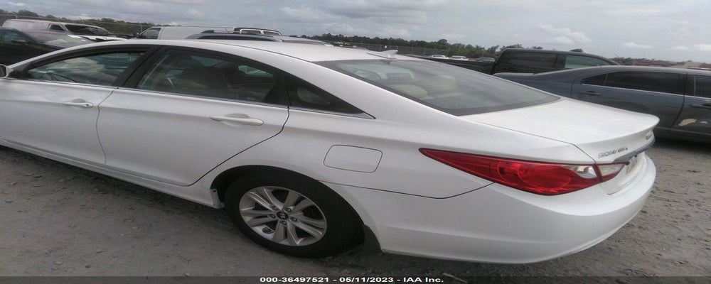 5NPEB4AC9BH114973 2011 HYUNDAI SONATA photo no. 3
