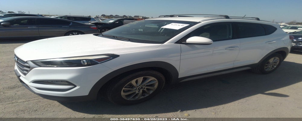 KM8J33A41HU464722 2017 HYUNDAI TUCSON photo no. 2