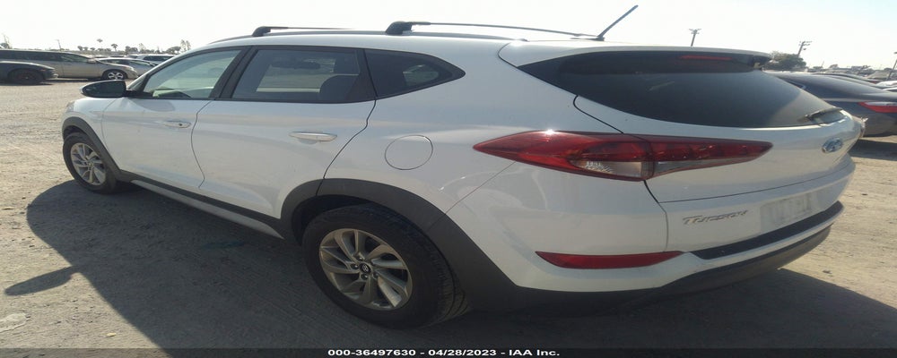 KM8J33A41HU464722 2017 HYUNDAI TUCSON photo no. 3