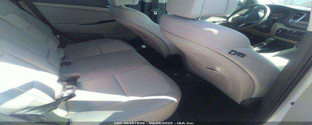 KM8J33A41HU464722 2017 HYUNDAI TUCSON photo no. 8