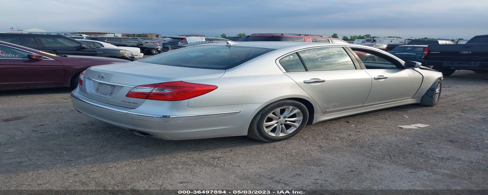 KMHGC4DD4DU212355 2013 HYUNDAI GENESIS photo no. 4