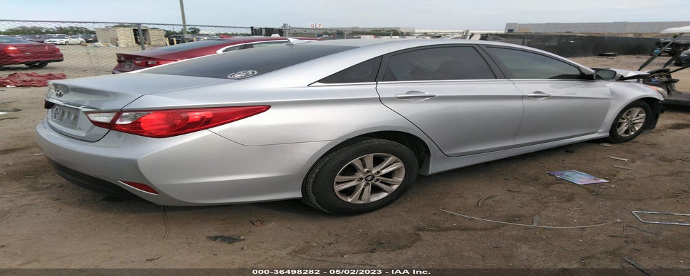 5NPEB4AC1EH917202 2014 HYUNDAI SONATA photo no. 4