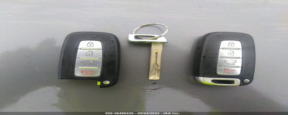 5NPEC4AC2BH121020 2011 HYUNDAI SONATA photo no. 11