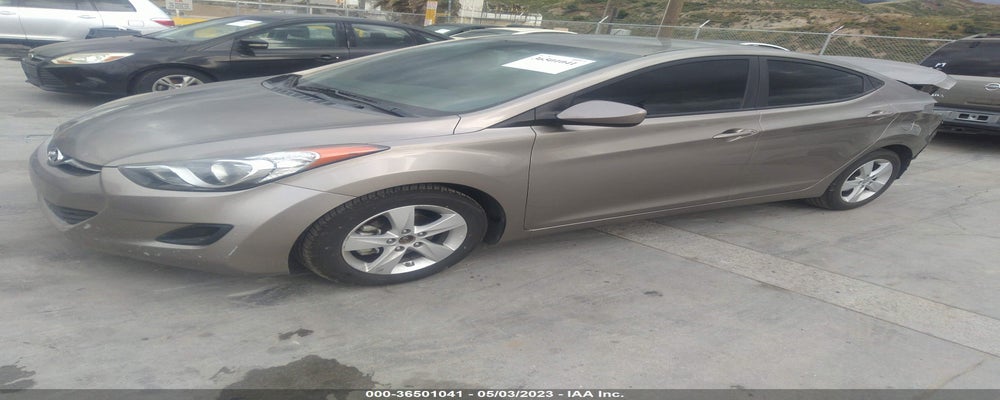 5NPDH4AE9DH358234 2013 HYUNDAI ELANTRA photo no. 2