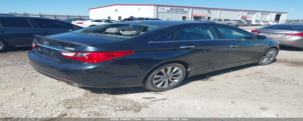 5NPEC4AC0DH556539 2013 HYUNDAI SONATA photo no. 4