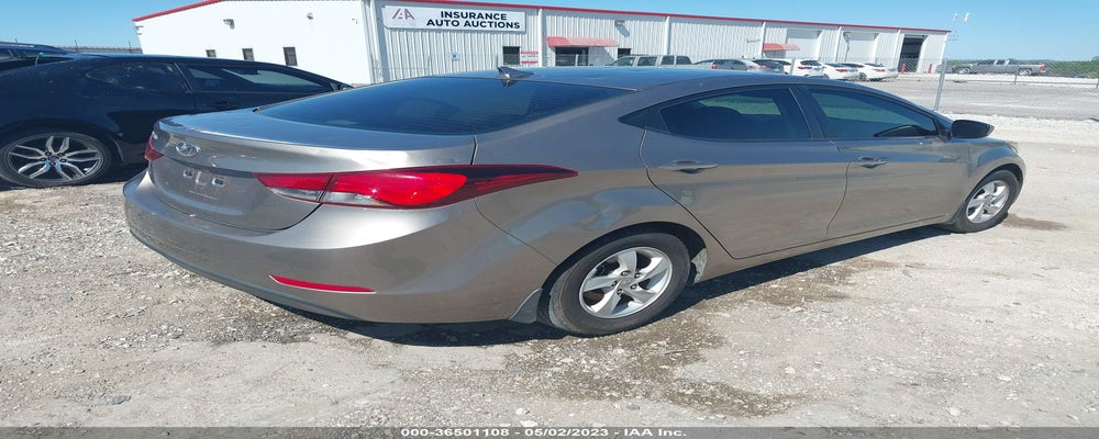 5NPDH4AE7FH582847 2015 HYUNDAI ELANTRA photo no. 4