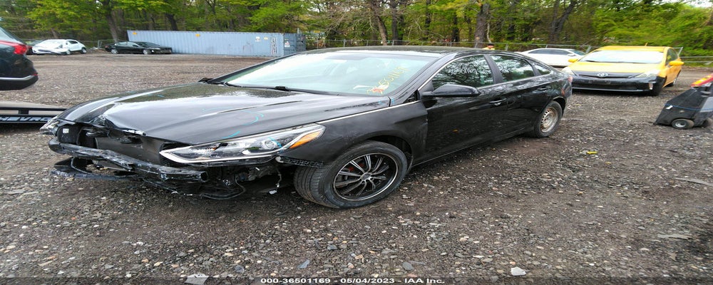5NPE24AF2KH811525 2019 HYUNDAI SONATA photo no. 2