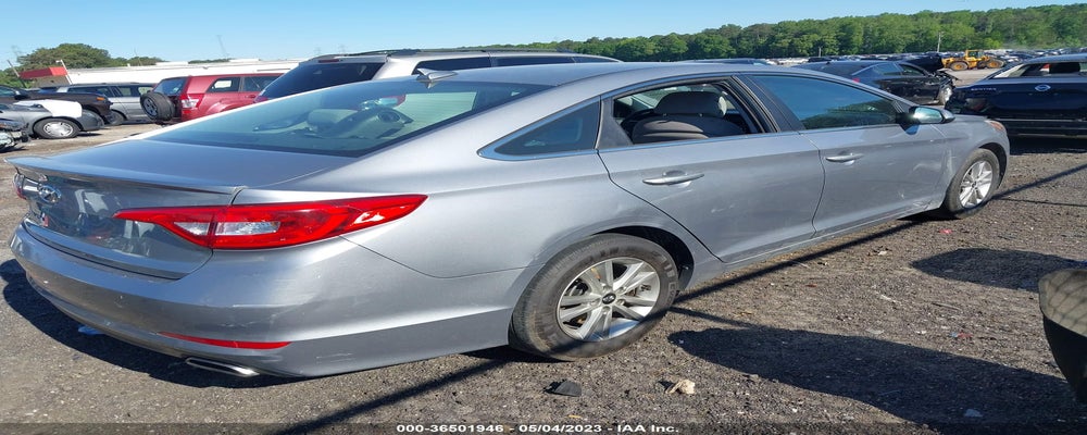 5NPE24AF3FH182105 2015 HYUNDAI SONATA photo no. 4