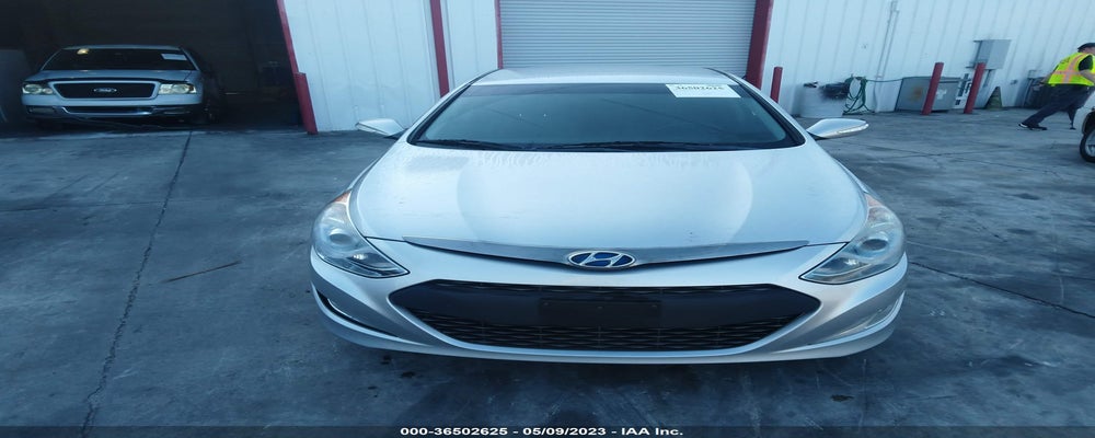 KMHEC4A4XBA001560 2011 HYUNDAI SONATA photo no. 6