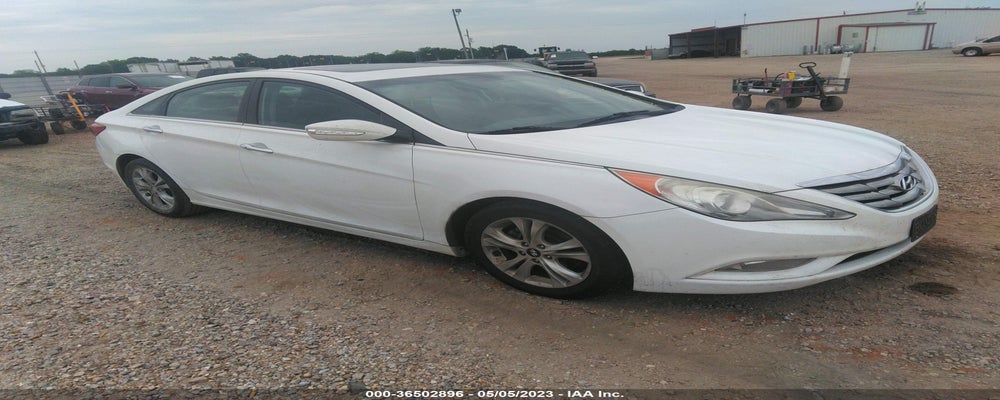 5NPEC4AC1BH045001 2011 HYUNDAI SONATA photo no. 1