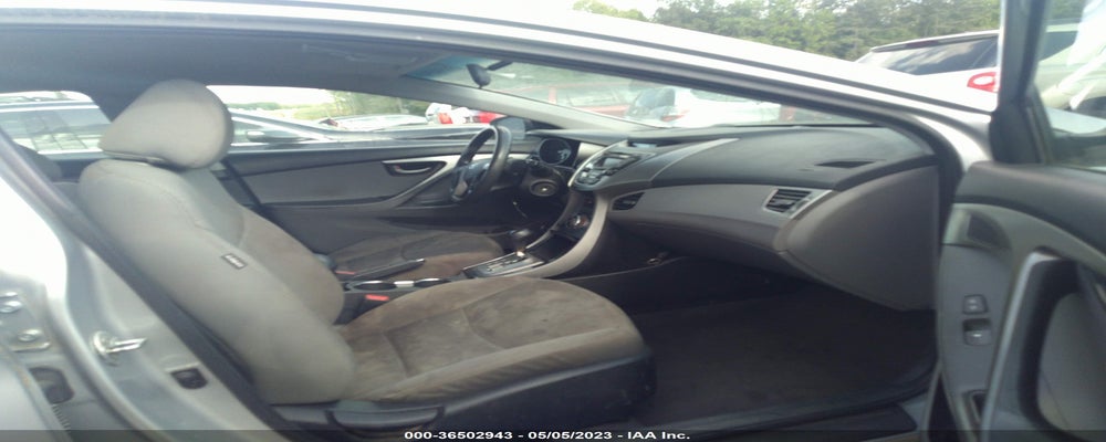 5NPDH4AE4DH328820 2013 HYUNDAI ELANTRA photo no. 5