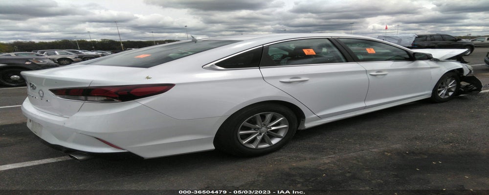 5NPE24AF0KH750014 2019 HYUNDAI SONATA photo no. 4