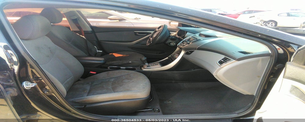 5NPDH4AEXDH443938 2013 HYUNDAI ELANTRA photo no. 5